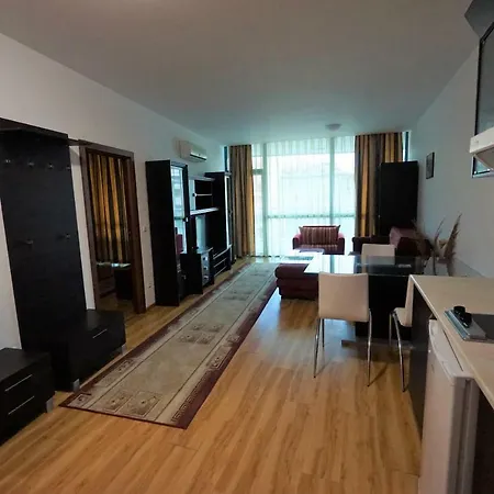 Apartamento In Del Sol